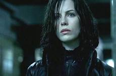 underworld selene vampires kate beckinsale saga werewolf fanpop vampiresca pelicula beckensale