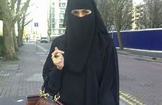 burqa hijab niqab public women woman muslim imgkid helpful wear quotes non