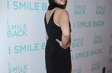 silverman sarah cleavage her back smile lbd flaunts sexiest comedian bustle davis aznude hawtcelebs