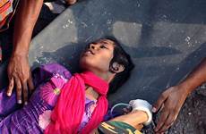 video bangladesh collapse bangladeshi dhaka woman plaza rana world days death reshma
