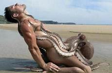 octopus uomo polpo crawford cindy titties darcy indelible condividi hotnupics barzellette gunasekara