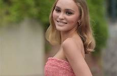 lily depp venice arriving thefappening charming gotceleb