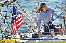 sail sailboat sailing abby sunderland youngest calif jan adolescente alrededor trataba rescatan result missing articlelarge hartog richard