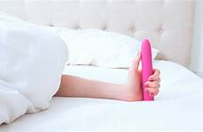 vibrator use woman solo way guide beginners