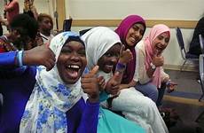 muslim poetry teenagers change girls slam use faith make educate others their making brave participate kiran abdikadir hawa adam women