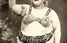 circus flapper sideshow freaks freak acceptance performers cirque