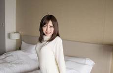 japanese momoko escorts london asian marylebone busty sexy escort