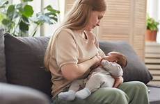 breastfeeding relationship amankah adopsi bayi asi donor memberikan bulan