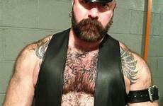 leather men muscle bear bears daddy hot boy kinky beefy