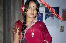 aunty removing housewife bihar sari blogthis