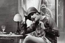 flapper roaring twenties flappers erotic 1920s 20s erotica lingo atoz challenge nylons beine