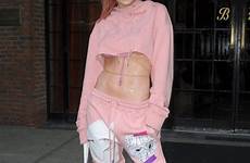 underboob braless bella thorne loading