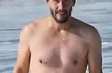 keanu reeves physique actor off ocean