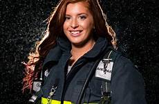 firefighter portraits firefighters feuerwehrfrau besuchen firemen