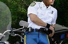 bulge policeman handsome freeballing vdl visable breeches hunks lycra männer penis policemans guardado
