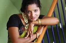 navel show tamil aunty saree hot below desi actress stills spicy album low hip movie latest girl grade mallu movies