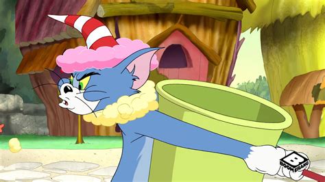 Jerry and tom can be really a collection of theatrical cartoon films made by william hanna and joseph barbera centering on a rivalry between a cat and a mouse whose chases include slap. Boomerang - Watch Tom and Jerry's Giant Adventure on ...