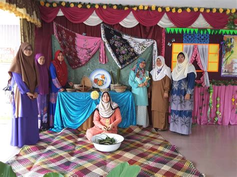 Savesave program sambutan hari raya aidilfitri 2017 for later. SEKOLAH KEBANGSAAN SERADA: Majlis Sambutan Hari Raya ...