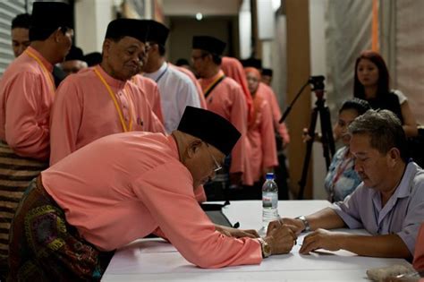 Mr abu mohamed deputy president: Bersatu Mahu Tarik Undi Orang Melayu Daripada UMNO pada ...