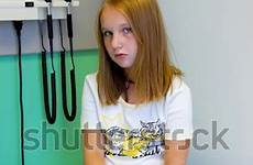 doctor girl young office waiting stock dreamstime teenager shutterstock search illustrations