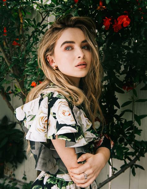 Sabrina annlynn carpenter (born may 11, 1999) is an american singer and actress. Sabrina Carpenter Y Su Novio Actual 2019 - Picture Of ...