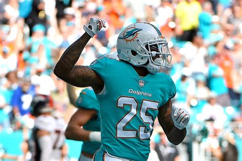 The dolphins posted on social media that howard, who. The Splash Zone 5/25/18: Xavien Howard Aiming To Be A Top ...