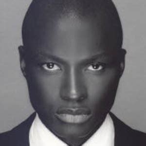 In 2011 he founded the brand papis loveday, which includes a fragrance line, champagne brand and denim and jeans collection. Papis Loveday - Bio, Family, Trivia | Famous Birthdays