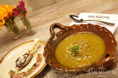The first time i made this was for an open house party. LENGUA DE RES EN SALSA VERDE 200 GR - Hacienda San Martin