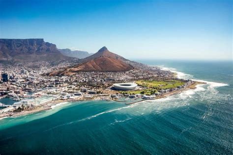 Besteigen sie den tafelberg, flanieren sie an der waterfront und erkunden sie malerische stadtviertel und grüne parks! South African Airways: Pleite steht offenbar kurz bevor ...