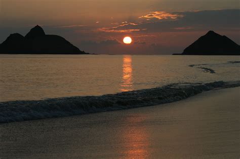 Check spelling or type a new query. Kailua Beach, Oahu at sunset. Perfection! | Punaluu beach ...