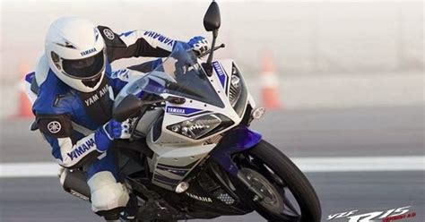 I am 6 feet 3. Motor Yamaha YZF R15 Terbaru 2014 ~ Modifikasi Motor dan Mobil