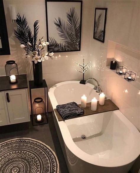 Place an orchid on your vanity for more of a zen look, as they've done over at decor pad. 12+ Cute And Minimalist Bathroom Design Ideas - lmolnar ...