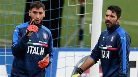 I can see the same with donnarumma, and he's even bigger, but he's fast. Buffon tells Milan's Donnarumma: Do what makes you happy