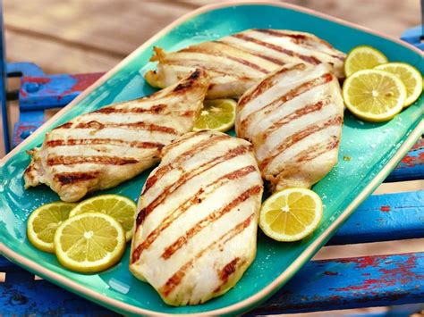Apr 12, 2021 · it doesn't matter whether you go for simple marinated chicken breasts, meaty thighs, wings, or even the whole bird, the beauty of getting grilled chicken on the table for dinner is that it makes a great friend to almost any and all side dishes. The Pioneer Woman's Best Recipes for a Summertime Cookout ...