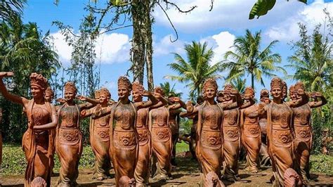 Listrik dari dalam tubuh berperan untuk mengatur berbagai fungsi organ mulai dari otak hingga jantung. Ratusan Patung Dari Tubuh Manusia | Kumpulan Kisah Misteri