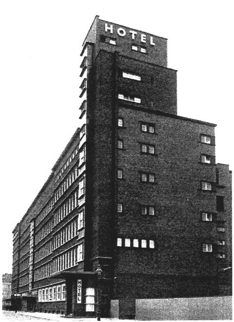 Gelsenkirchen, evangelische altstadtkirche um 1930.jpg 480 × 750; Bürgerforum Hans-Sachs-Haus Gelsenkirchen