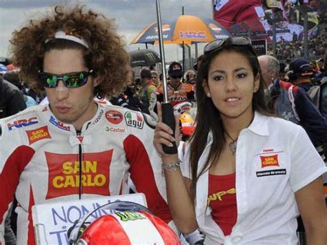 Marco simoncelli on wn network delivers the latest videos and editable pages for news & events, including entertainment, music, sports, science and more, sign up and share your playlists. Valentino bot Kate Fretti einen Job - MotoFreak - The Real Fan