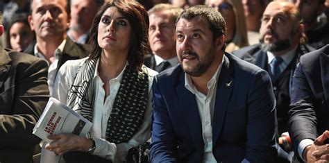 Elisa isoardi e matteo salvini insieme al festival di sanremo. Elisa Isoardi e Matteo Salvini si sono lasciati - Il Post