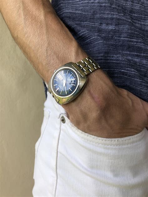 Check spelling or type a new query. Seiko Mom's wedding gift to Dad in 1975, now on my wrist ...
