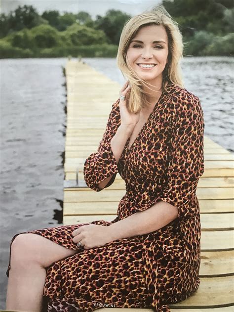 Welmoed sijtsma en sander schimmelpenninck krije de tongersdei. Deze jurk draagt Welmoed Sijtsma in Vrouw Magazine | Style ...