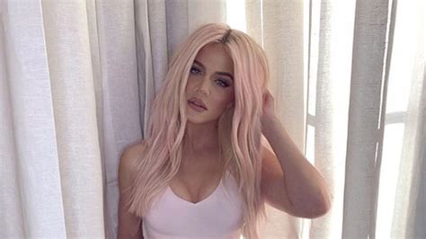 Khloé alexandra kardashian odom), урождённая хлои алекса́ндра кардашян (англ. Wo sind ihre Kurven? Khloe Kardashian plötzlich ...