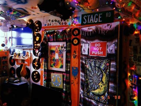 #hippie #hippy girls #hippylife #trippy room #yin yang #ying yang #books #sunflower #panoramic #bedroom #chill #weed #smoke #smile #love life #quotes #photography #yellow #red #brown #albert. trippy room | Hippie bedroom decor, Grunge room, Chill room