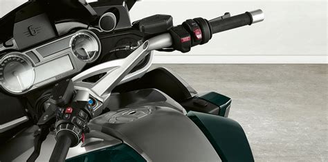 Thunder grey metallic, light white, ebony metallic. BMW K 1600 GTL 2020, Philippines Price, Specs & Official ...