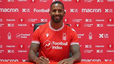 For the latest news on nottingham forest, including scores, fixtures, results, form guide & league position, visit the official website of the premier league. Reds land Cafu - News - Nottingham Forest
