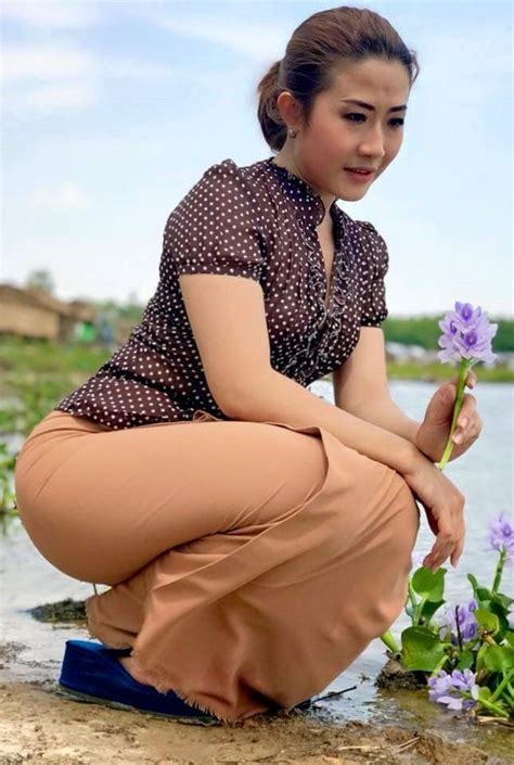 The sexuality researchers martin weinberg, colin williams, and douglas pryor identified three different types of bisexuality in their book dual attraction: Life of a Lesbian -Sexuality | Kecantikan orang asia ...
