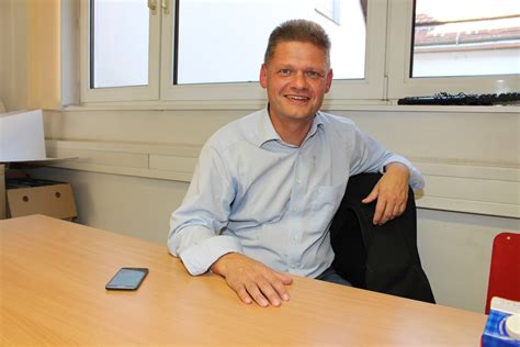 Welcome to the international knapp group. Nationalratsabgeordneter - Andreas Hanger im Gespräch ...