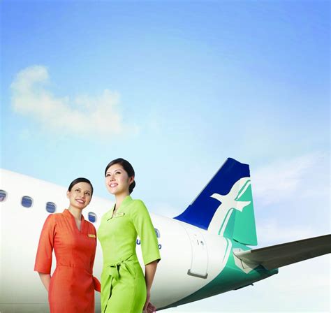 Maybe you would like to learn more about one of these? Singapore Silk Air cabin crew #cabincrew | Aeromoça