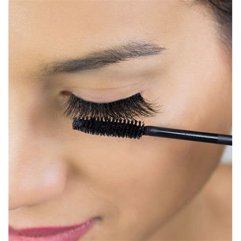 Improper treatment of your eyelash extensions can damage your natural lashes. Eyelash Extensions 101: 3 Ways To Get The Lashes Of Your ...