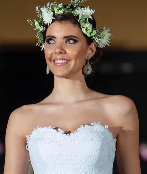 Pièces à réunir avant de créer votre profil dans l'espace adum Chloé Galissi , 1 ère dauphine Miss Bourgogne 2019 - Home ...