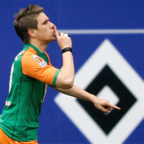 Damit verpasste der hsv den sprung zurück an die tabellenspitze. Neuer HSV-Sportchef? Ex-St. Pauli-Profi Klasnic schockt Fans